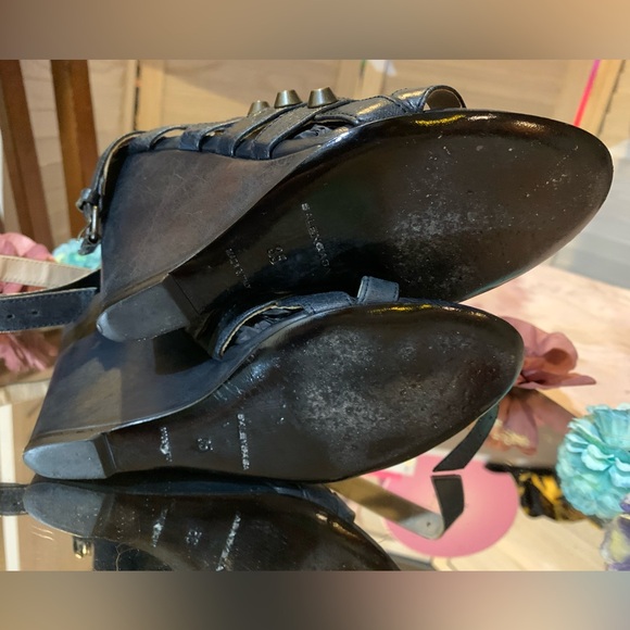 🥰😘BALENCIAGA studded gladiator wedges.
EUC. - Picture 8 of 9